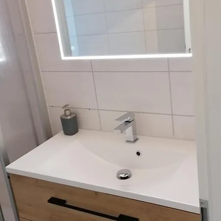 דירה Weitsicht Mit Pool & Sauna *